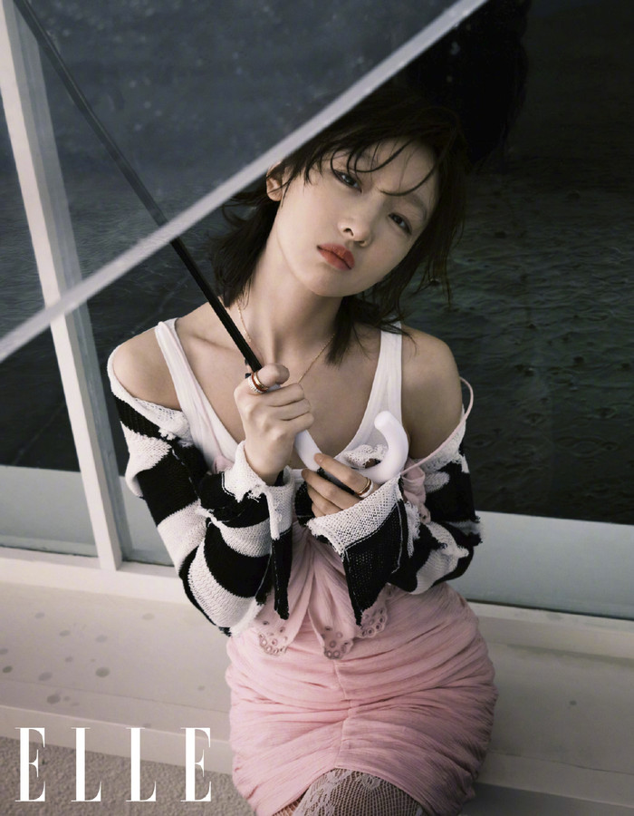 Top Tiểu Hoa Đán 9x đình đám nhất Cbiz: Dương Tử thăng hạng nhưng vẫn bị gà nhà Dương Mịch 'chặn xe' Ảnh 17