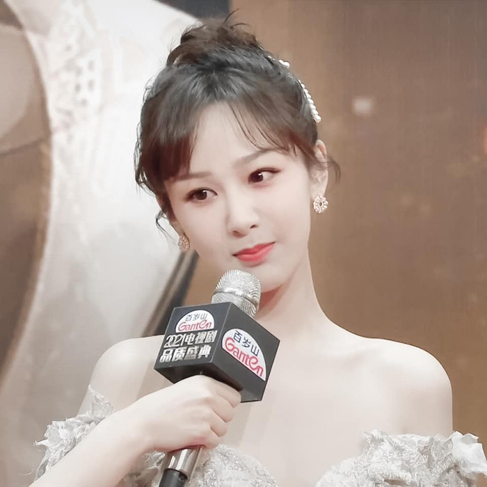 Top Tiểu Hoa Đán 9x đình đám nhất Cbiz: Dương Tử thăng hạng nhưng vẫn bị gà nhà Dương Mịch 'chặn xe' Ảnh 14