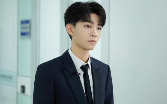 Vương Tuấn Khải đang gặp áp lực lớn sau khi bị quản lý tiết lộ không có chủ kiến? Ảnh 2