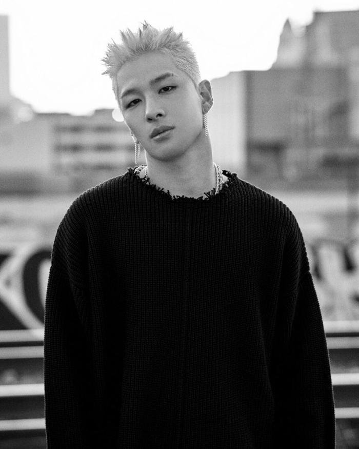 Taeyang (Bigbang) là fan bự của 'Penthouse': 'Yên nghỉ nhé Bae Ro Na'! Ảnh 1