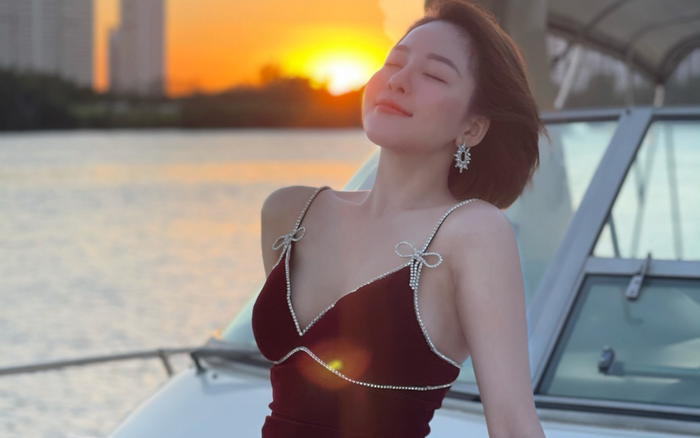 Sau bộ ảnh du thuyền đầy nóng bỏng, Trâm Anh bất ngờ đăng trạng thái đầy ẩn ý nghi vấn chia tay người yêu Ảnh 2