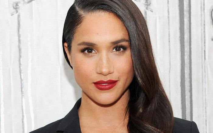 Meghan Markle lộ ảnh quá khứ khiến dân mạng đặt nghi vấn phẫu thuật thẩm mỹ vì chiếc mũi quá khác biệt Ảnh 2