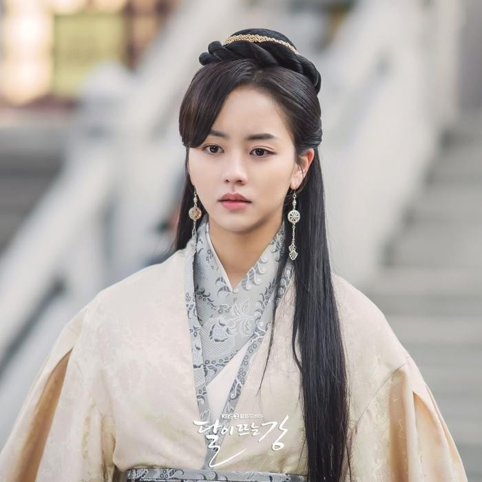 Rating Sông Đón Trăng Lên của Kim So Hyun giảm dần về mức thấp nhất