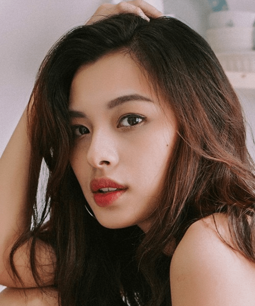 Điểm qua những nàng thơ từng đóng trong MV của Sơn Tùng M T-P: Hoá ra có cả Chi Pu - Cara Ảnh 23