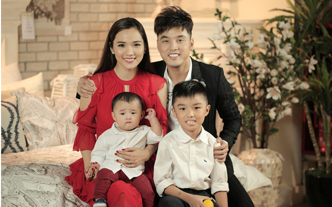 Cư dân mạng tranh cãi về cách dạy con của vợ Ưng Hoàng Phúc Ảnh 2