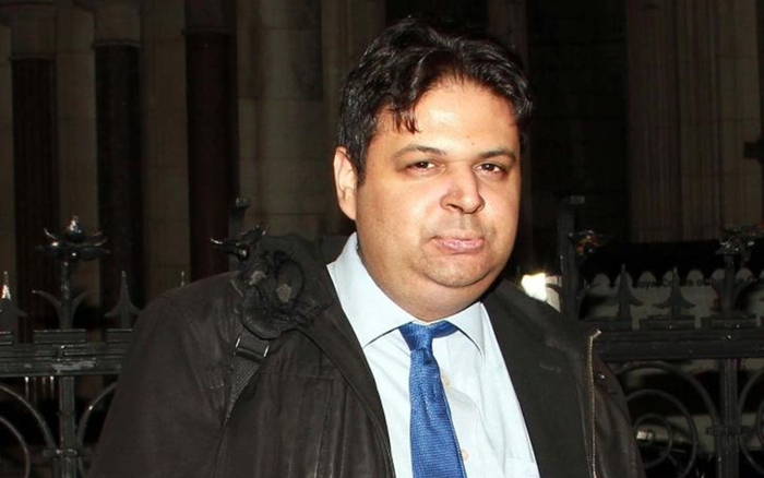 Cử nhân Đại học Oxford kiện cha mẹ, đòi được chu cấp trọn đời Ảnh 2