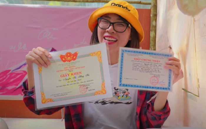 'Soi' học vấn của Thơ Nguyễn: Được khen múa đẹp hát hay, đạt nhiều thành tích thời trung học Ảnh 2