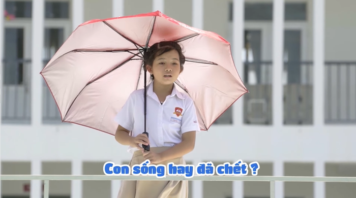 Một số câu nói trong tập 8 lần này cũng khiến khán giả tò mò về câu chuyện phía sau