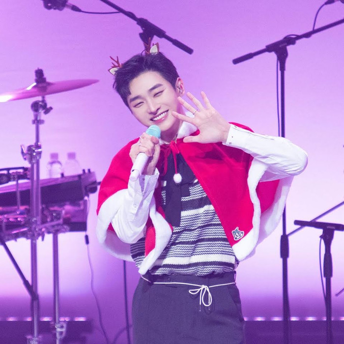 Sao K-Pop đổi tên thật cầu may, Lisa được nhắc đến đầu tiên Ảnh 11