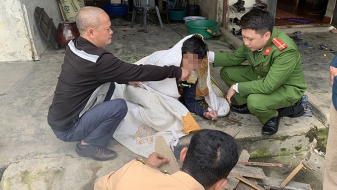 Nạn nhân may mắn được cứu sống