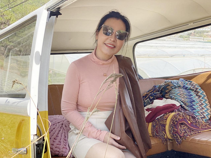 Doanh nhân Ngọc Tiền sở hữu gu thời trang kín đáo