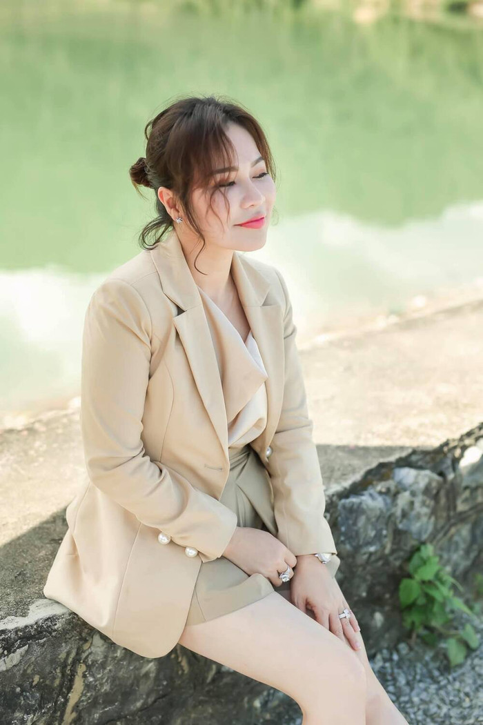 Thường thì doanh nhân Ngọc Tiền chỉ chọn những thiết kế âu phục để xuất hiện trước công chúng hay truyền thông&nbsp;