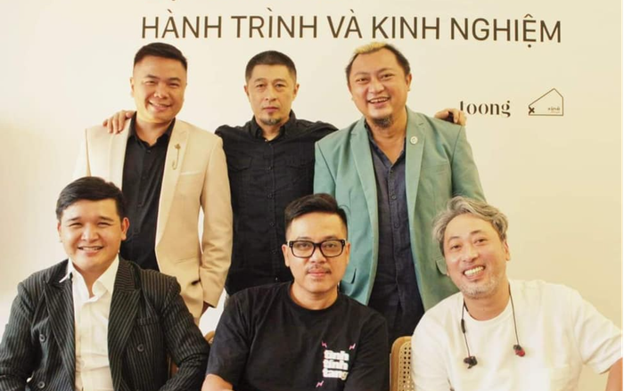 Tấm ảnh sặc mùi 'nghìn tỷ': Quy tụ toàn bộ đạo diễn phim trăm tỷ của Việt Nam Ảnh 2