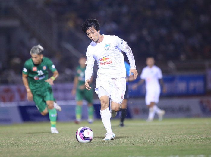 Công Phượng sẽ ghi bàn vào lưới Bình Định?