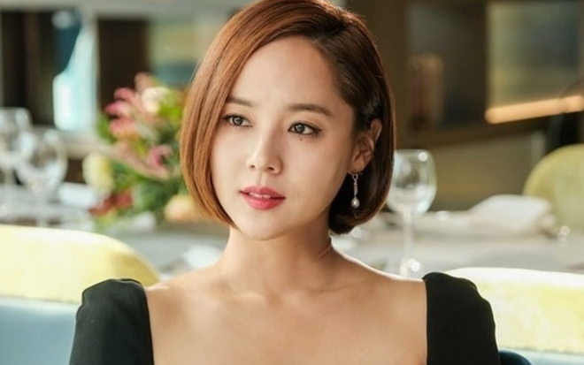 Penthouse 2: Eugene bí mật tìm bằng chứng trong phòng của Uhm Ki Joon Ảnh 2