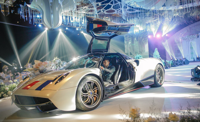 Chiếc siêu xe 80 tỷ từng xuất hiện trong đám cưới Joyce Phạm