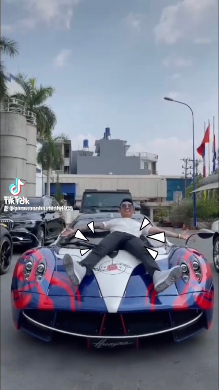 Đại gia Minh Nhựa gây choáng với màn khoe bộ sưu tập siêu xe trăm tỷ có '1-0-2' Ảnh 5