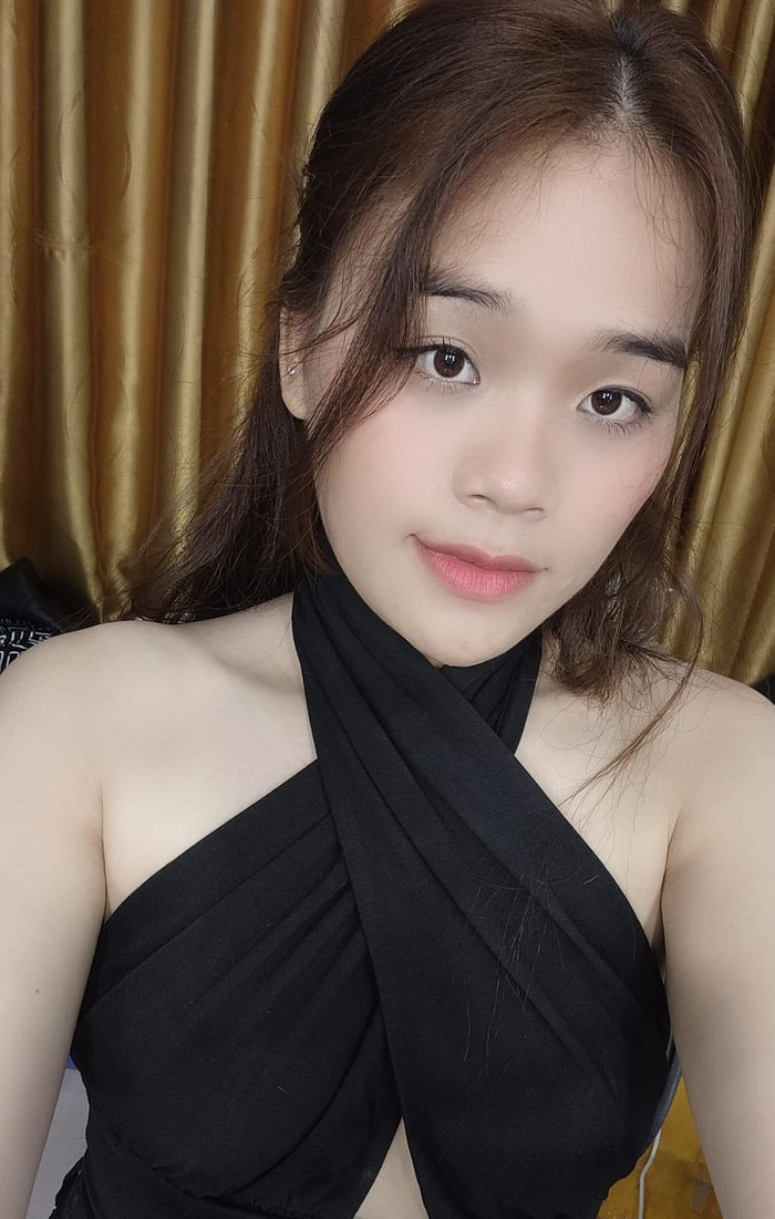 Ngân Thảo xinh đẹp lên trông thấy sau khi nổi tiếng