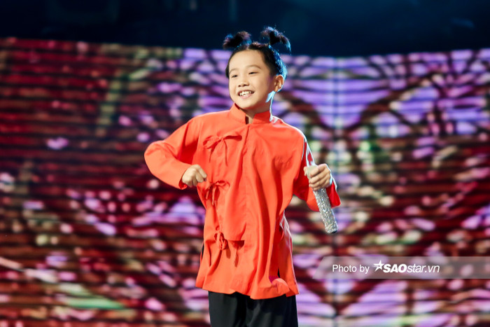 Minh Kỳ làm mới hit 'Gà gáy le te' cùng vũ đạo dance sport khuấy đảo sân khấu GHVN New Generation Ảnh 2