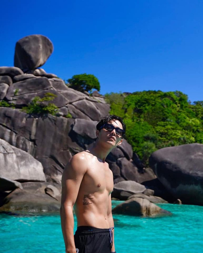 Ông bố 2 con cực phẩm Bie Thassapak khoe cơ bụng 6 múi săn chắc, sẵn sàng trở lại Trung Quốc làm việc Ảnh 5