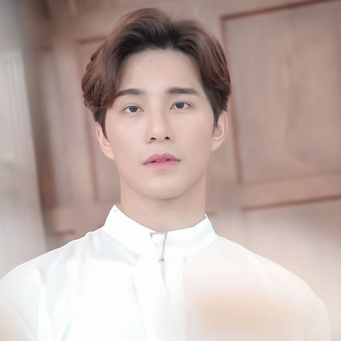 Ông bố 2 con cực phẩm Bie Thassapak khoe cơ bụng 6 múi săn chắc, sẵn sàng trở lại Trung Quốc làm việc Ảnh 3