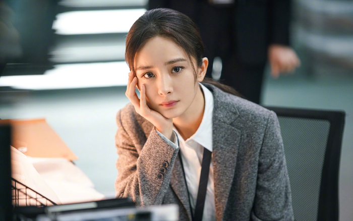 4 năm liên tiếp không có phim tạo tiếng vang, thời hoàng kim của Dương Mịch đã qua? Ảnh 2