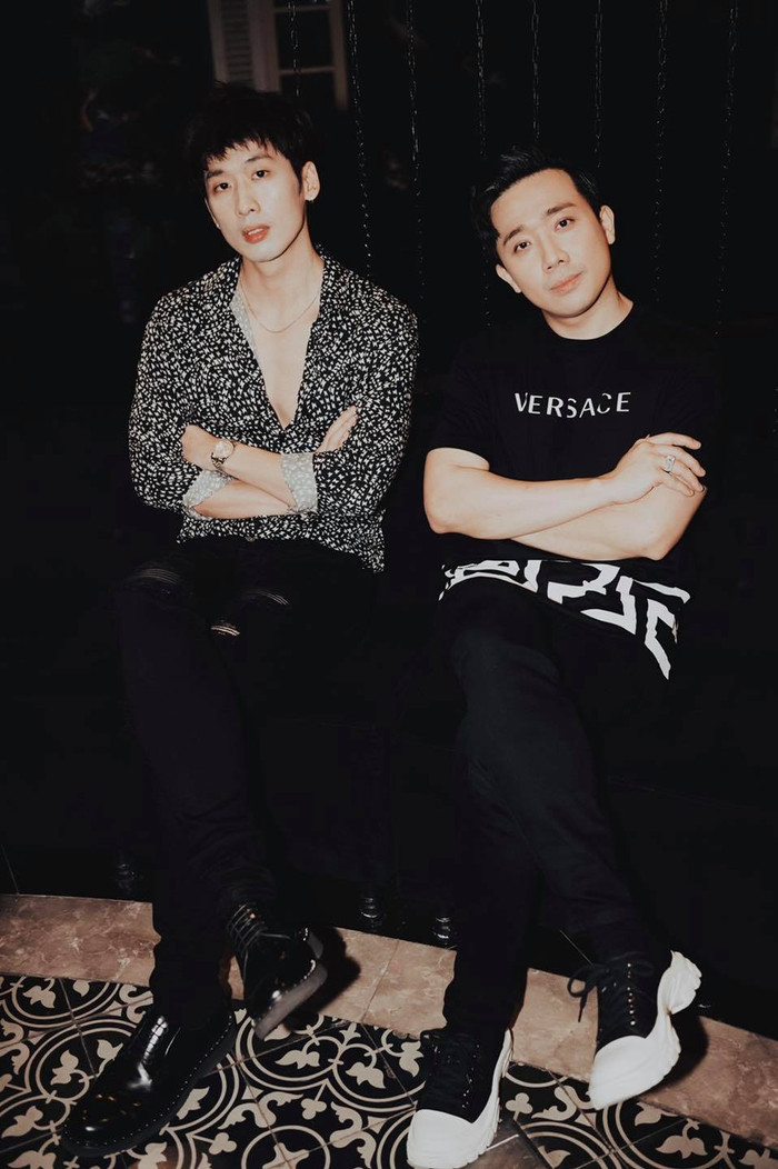 Những set hình chụp vội tại cinetour đẹp chẳng kém so với studio.