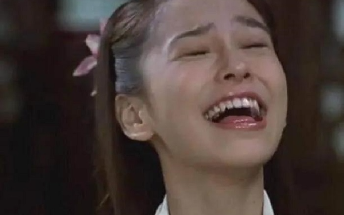 12 sao Hoa ngữ bị chê vì cảnh khóc quá tệ: Angelababy, Tống Thiến, Lý Hiện dẫn đầu Ảnh 2