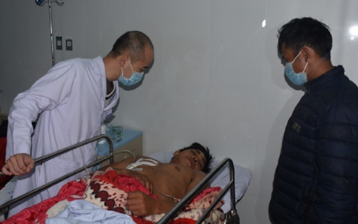 Nam thanh niên suýt mất mạng vì bị cá chui vào cổ họng Ảnh 2