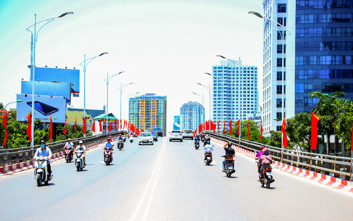 Dự báo thời tiết hôm nay và ngày mai 16/3: Bắc Bộ trời chuyển nắng, Nam Bộ duy trì nắng nóng Ảnh 2