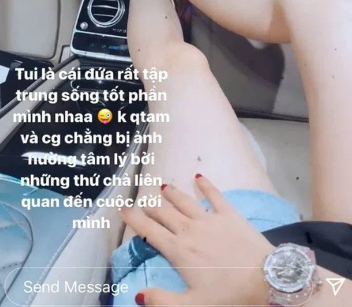 Cô chia sẻ mình không hề quan tâm đến những điều vừa qua. 