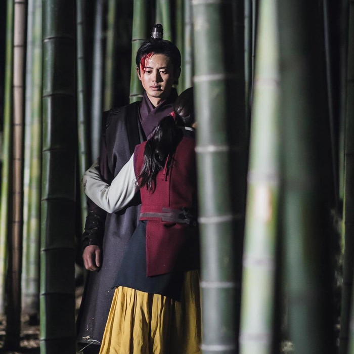 'Sông đón trăng lên': Lee Ji Hoon trở thành nam phụ đáng thương khi vừa bị từ chối vừa bị trọng thương Ảnh 4