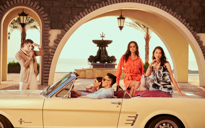 Váy đầm rực rỡ mang phong cách Địa Trung Hải cho ngày hè tỏa sáng Ảnh 2