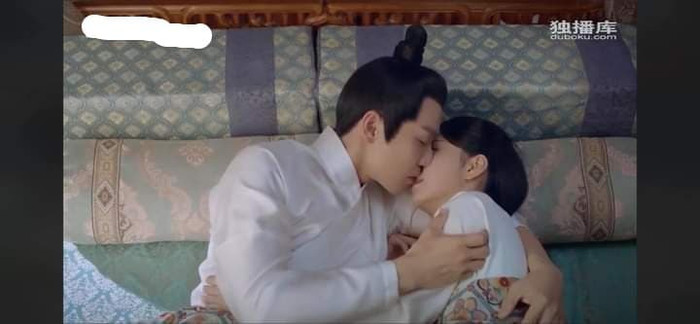 Nóng mắt cảnh Chung Hán Lương 'nuốt môi' Đàm Tùng Vận 'ngọt hơn đường' trong Cẩm tâm tựa ngọc Ảnh 9