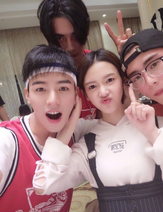 Hình ảnh điển trai thời sinh viên của Cung Tuấn thu hút cư dân mạng Ảnh 8