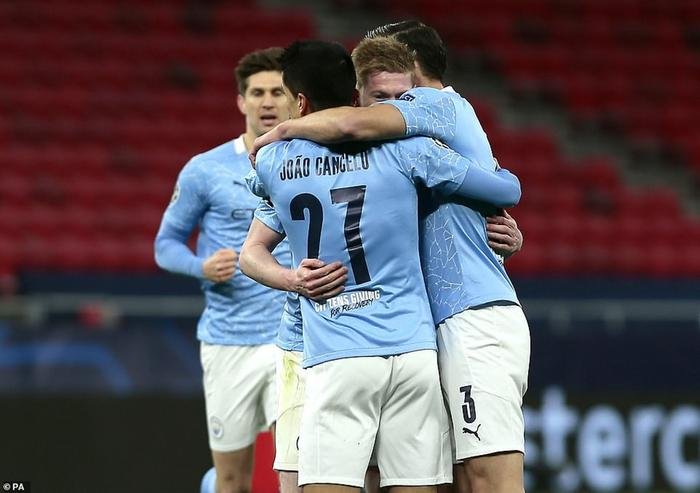 Man City chạm mốc 100 bàn, tiến sát kỷ lục của MU Ảnh 1