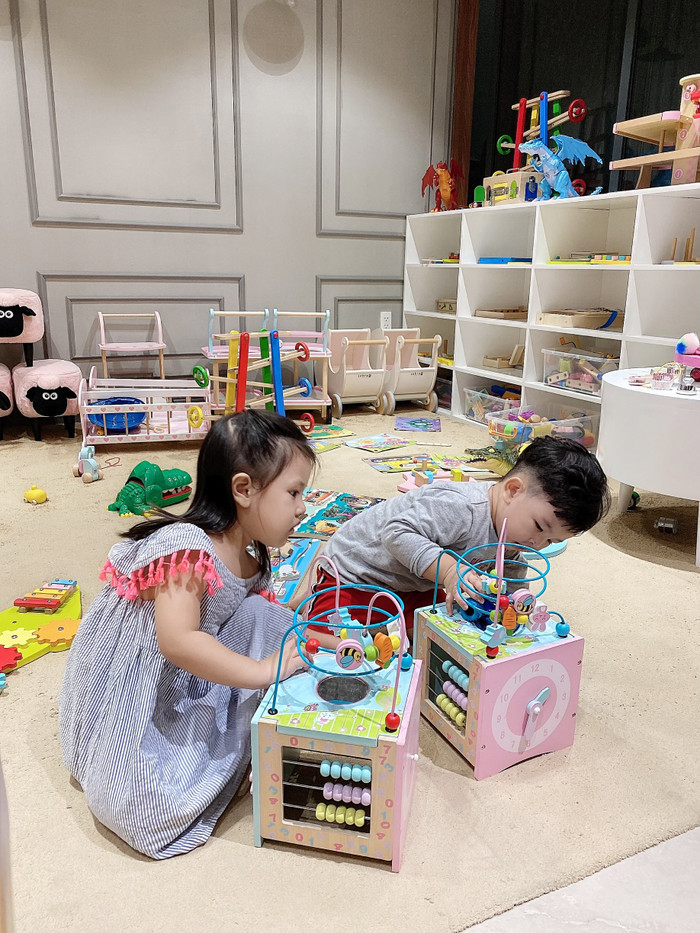 Các con của doanh nhân Bảo Trần rất kháu khỉnh, đáng yêu.