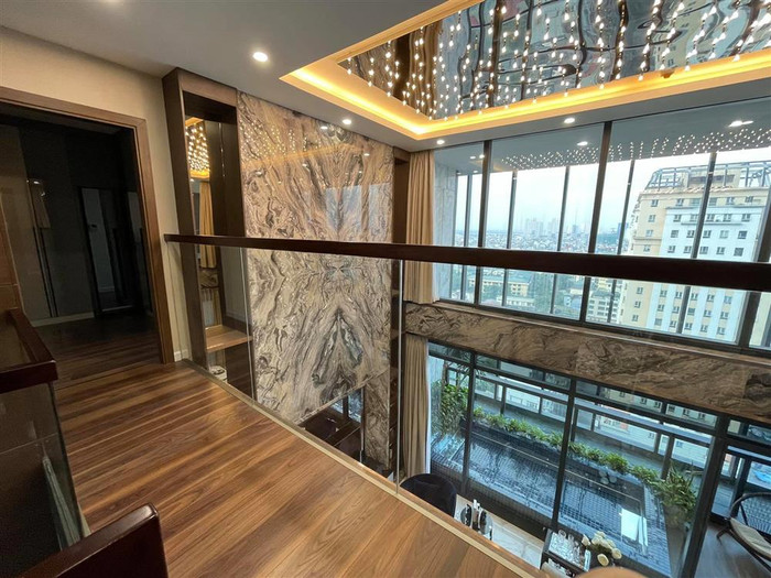 Căn hộ xa hoa mới tậu của Hằng ''Túi''