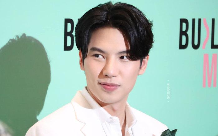 Max Nattapol lộ diện truyền thông sau tin đồn hẹn hò Mook Worranit, cậu ấy nói gì? Ảnh 2