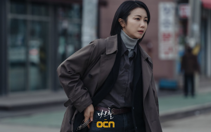 Kim Ok Bin hóa thân thành thám tử trong phim truyền hình OCN Ảnh 2