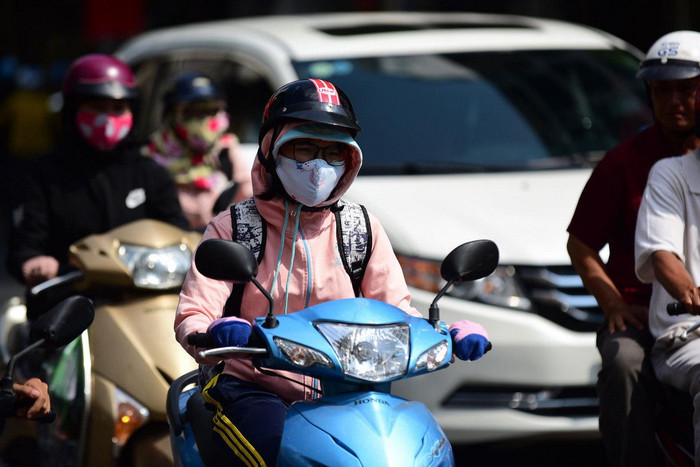 TP.HCM hôm nay tiếp tục nắng nóng. (Ảnh: Quang Định)