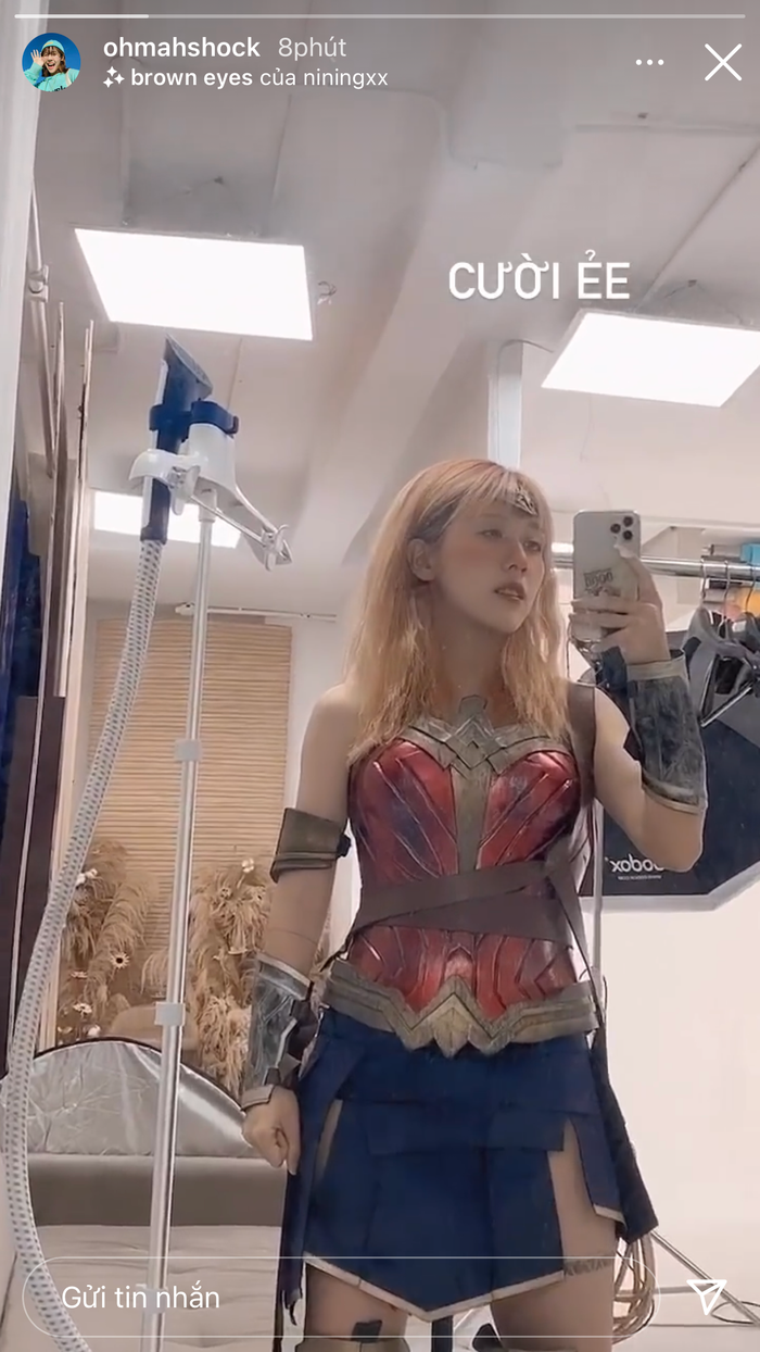 Hậu Hoàng khoe dáng 'chiến binh nhí' trước khi chụp bộ ảnh