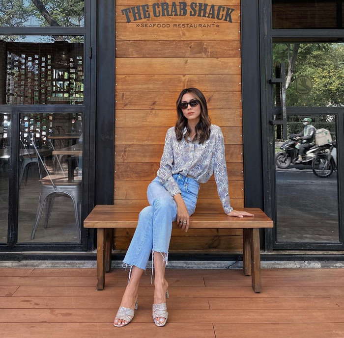 Hà Tăng khoe dáng với kiểu tóc mới và thần thái quyến rũ