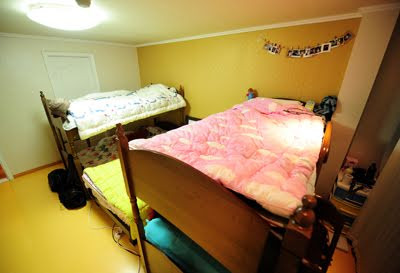 Sống cùng ký túc xá – Lựa chọn lý tưởng hay cấm kỵ đối với idol K-Pop? Ảnh 4