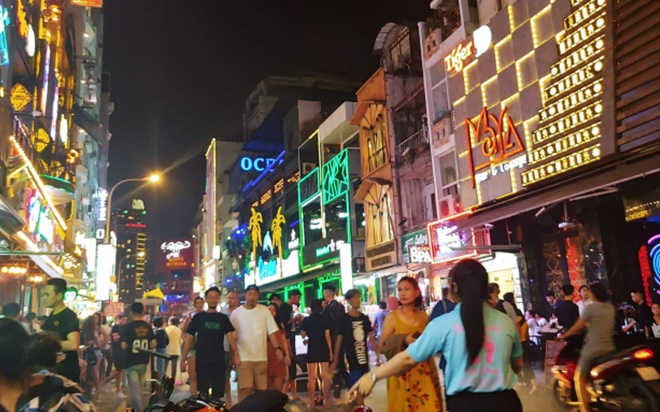 Từ tối 19/3, TP.HCM cho phép quán bar, vũ trường, karaoke hoạt động trở lại Ảnh 2