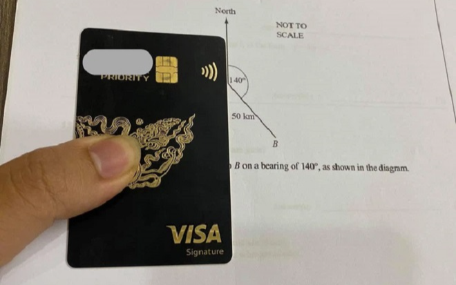 Thực hư chuyện rich kid 2k4 dùng thẻ 'hạn mức 2 tỷ đồng' thay thước khiến dân tình xôn xao Ảnh 2