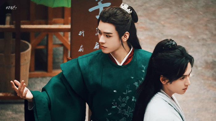 Nhìn lại ảnh hậu trường của cặp 'huynh đệ tốt' Trương Triết Hạn và Cung Tuấn trong 'Sơn Hà lệnh' Ảnh 5