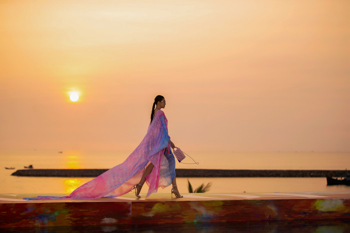 FASHION VOYAGE #3 - Nốt nhạc thăng hoa của thời trang Việt và đôi điều còn tiếc nuối Ảnh 3