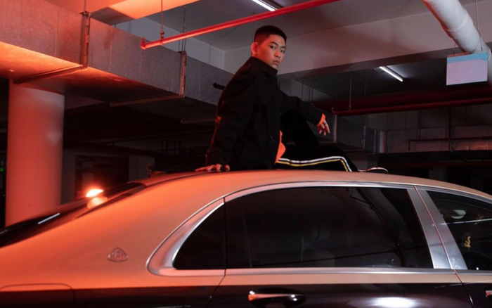 Rich kid chi 100 triệu ngồi cạnh Ngọc Trinh, 'tậu xế hộp' tiền tỉ cho 'có cặp với thần tượng' Ảnh 2