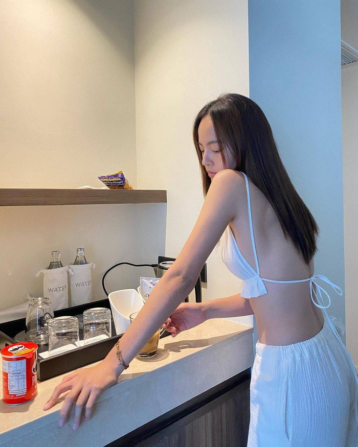 Nychaa Nuttanicha: Từ cô nàng ngọt ngào thành ái nữ gợi cảm trong vòng một nốt nhạc Ảnh 8